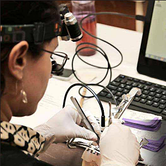 Cirujanos de la Fundación Gantz usan modelos 3D para aprender a operar a niños con labio leporino