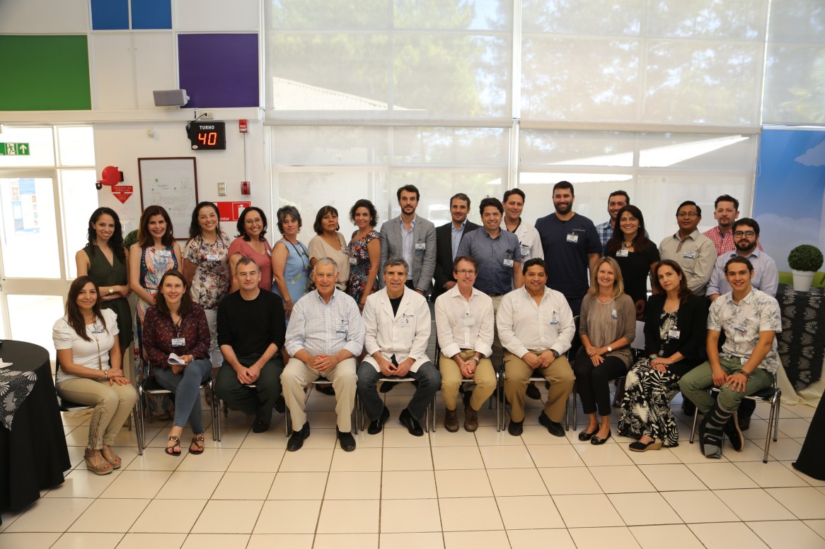 Seminario Taller Internacional con Simulador de Paladar dirigido por Dr. Giugliano